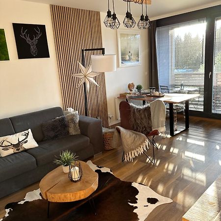 U Jelena Harrachov - Rodinny Apartman U Lesa S Garazi Exterior photo